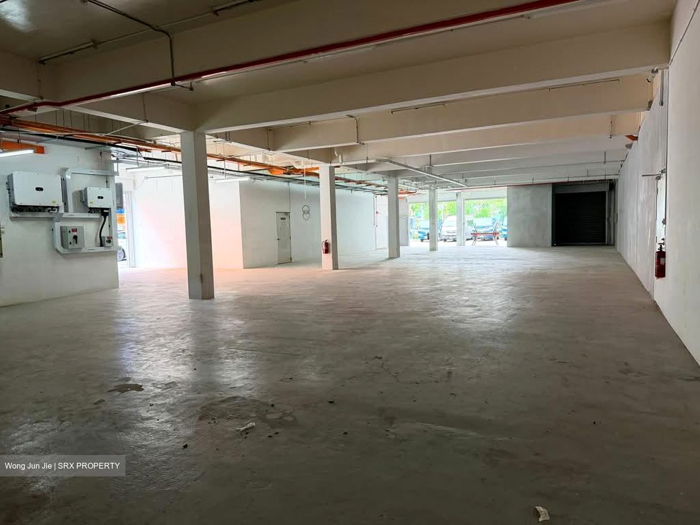 Bonia House (D19), Warehouse #529091771